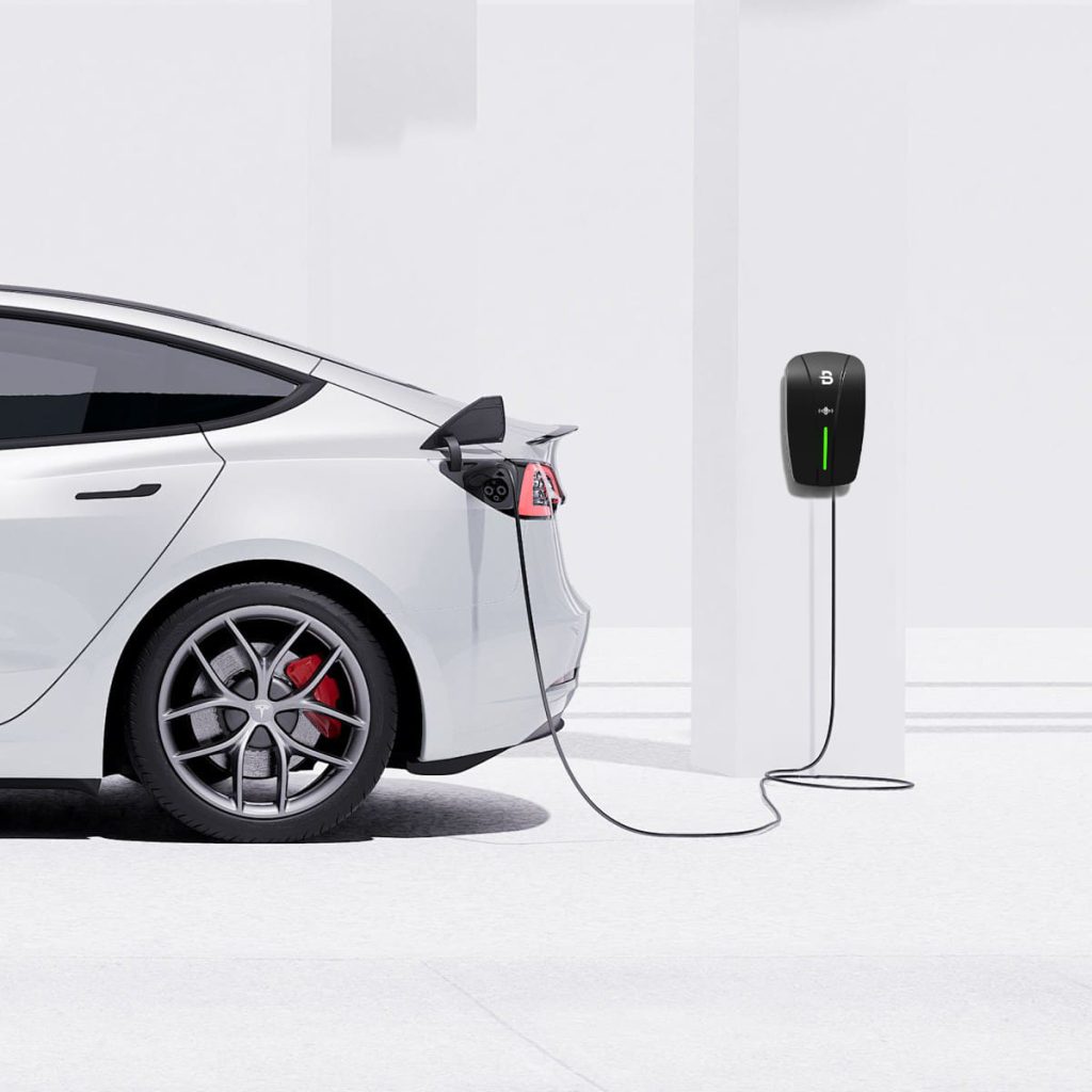 Borne sur mur avec prise integrer  2eme generation